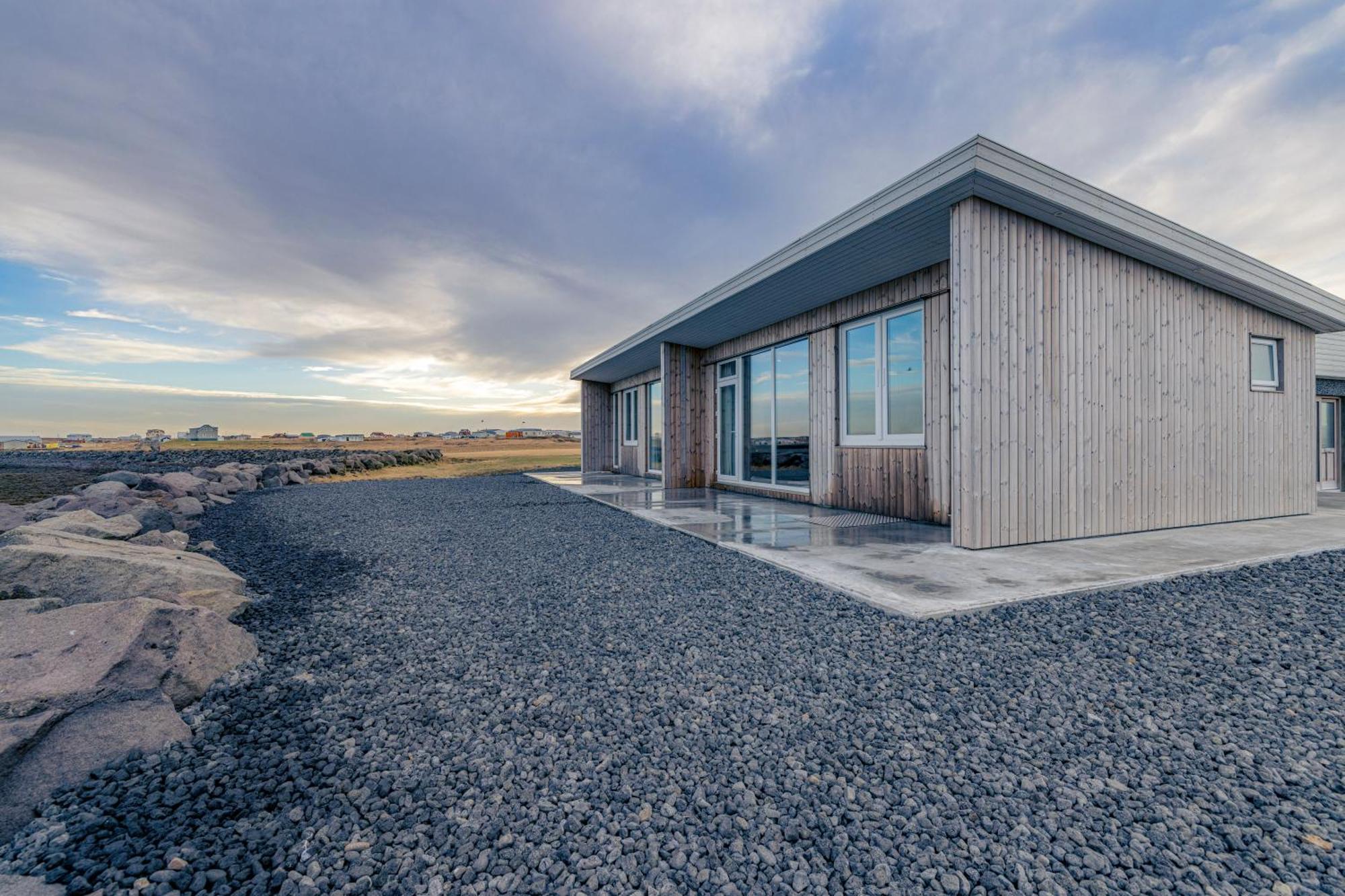 Bay View Apartments Gardur Exterior foto